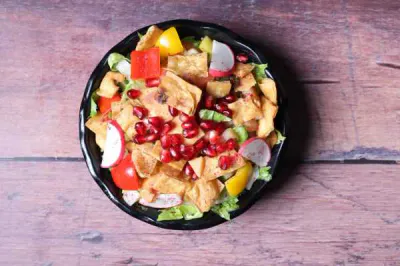 Fatoosh Salad